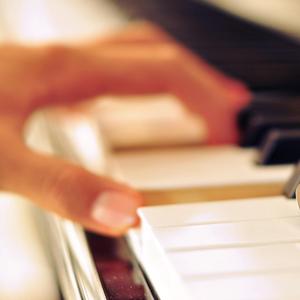 日韩女人大奶头特写视频
